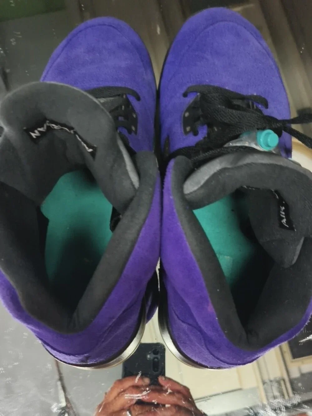 Mens 12 vibrant purple suede Air Jordan 5 Retro 